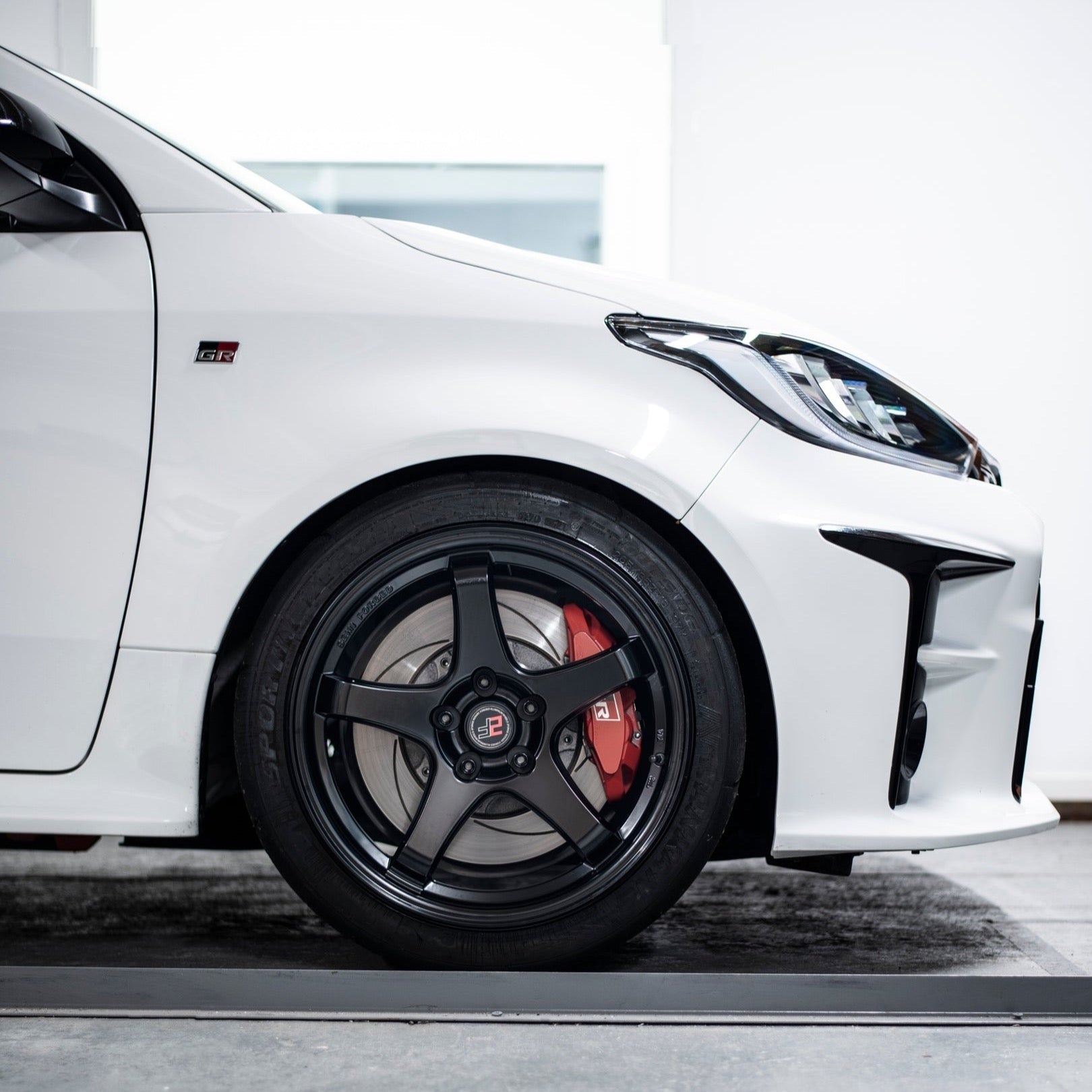 2Forge ZF7 Semi-Forged Wheels