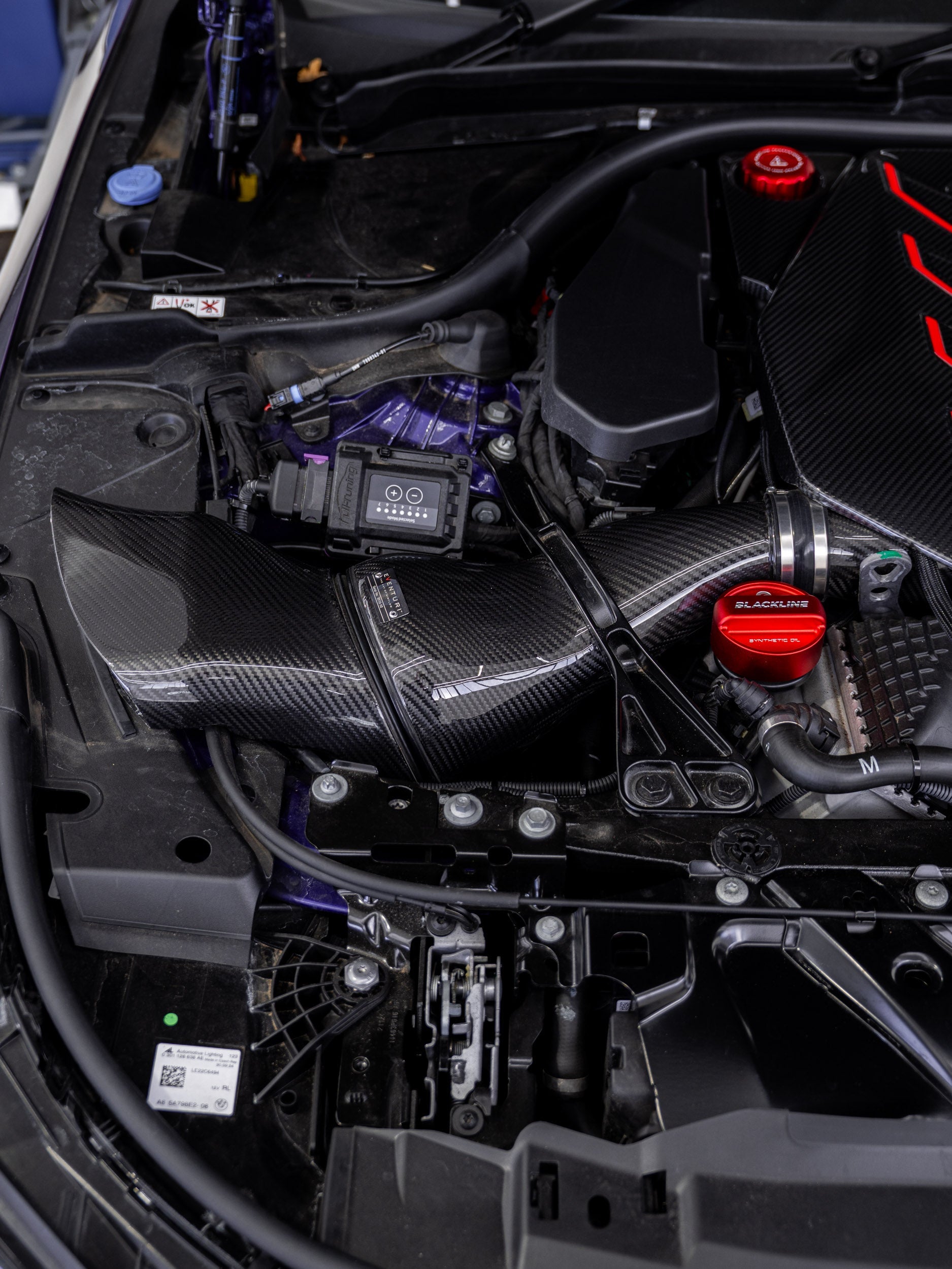 Yahua BMW M5 G90 G99 Carbon Fibre Turbo Inlets