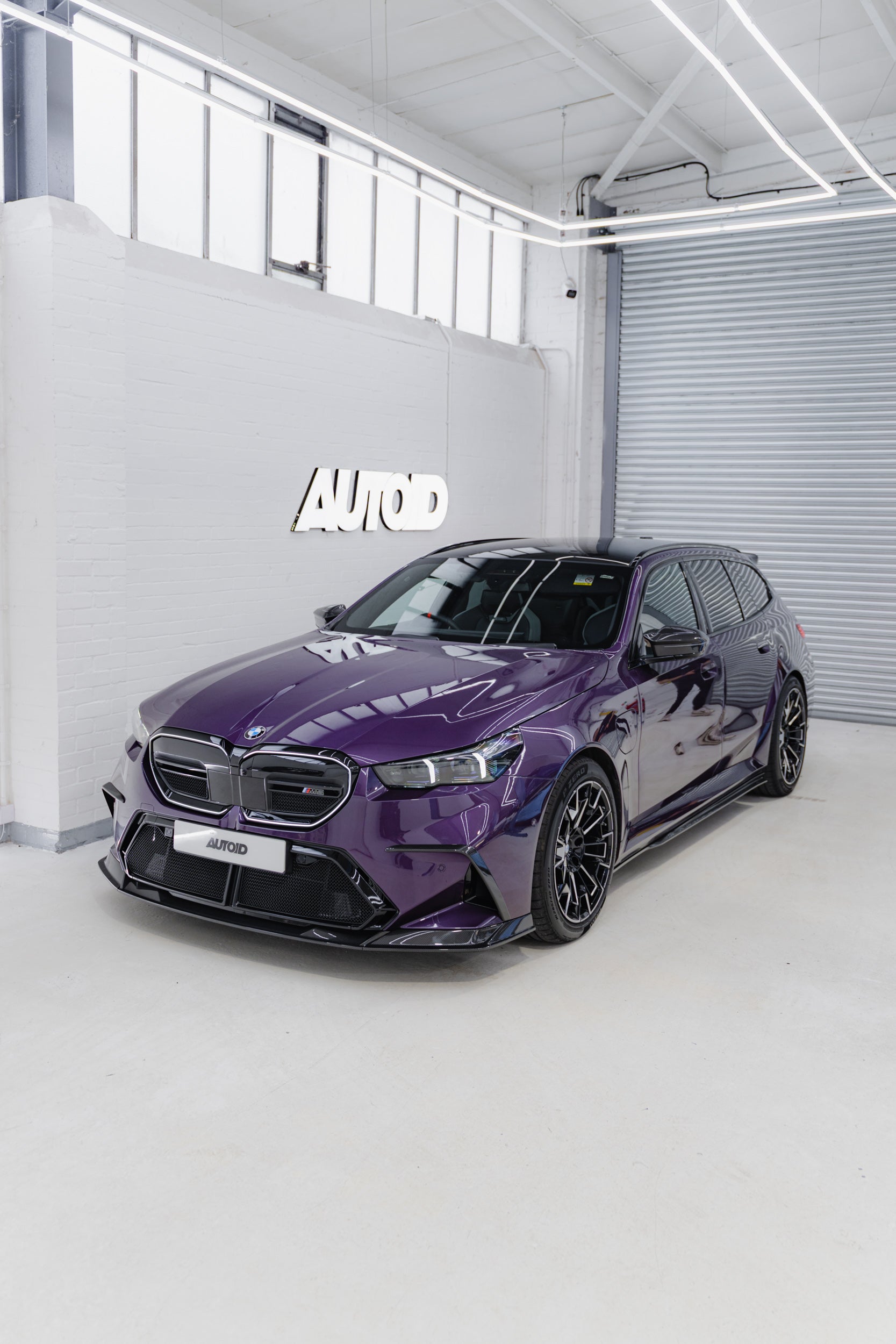 Yahua BMW M5 G90 G99 Pre-Preg Carbon Fibre PR-1 Front Lip