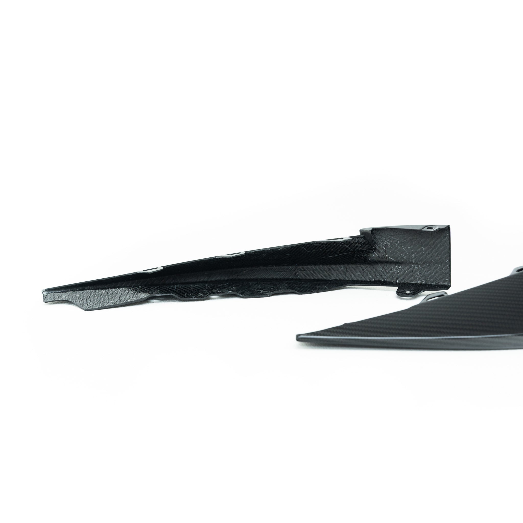 Yahua BMW M3 G80 & M4 G82 Carbon Fibre Front Bumper Corner Inserts (2021+)