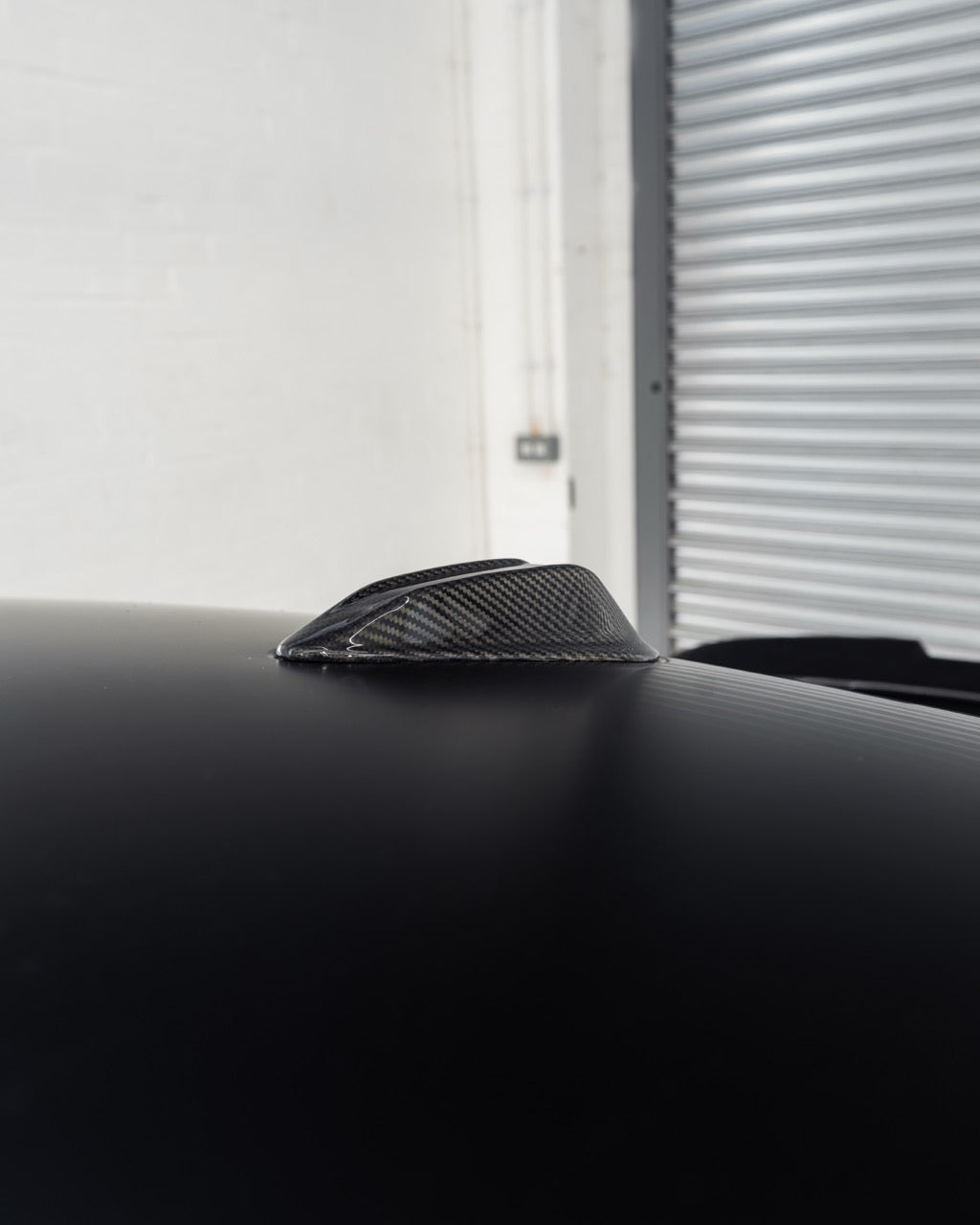 Yahua BMW 2 / 3 / 4 Series, M2, M3 & M4 G82 LCI Models Pre-Preg Carbon Fibre Shark Fin Aerial Cover (2023+)