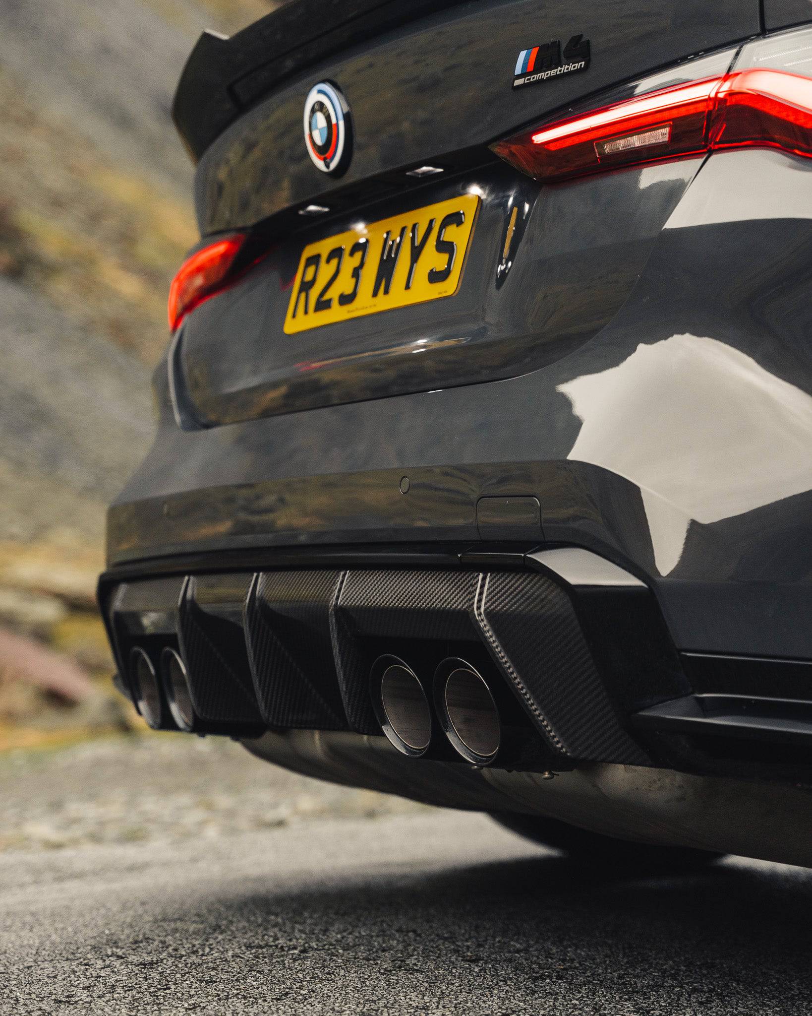 Yahua BMW G80 G81 M3 & G82 G83 M4 Pre-Preg Carbon Fibre Rear Diffuser (2021+)