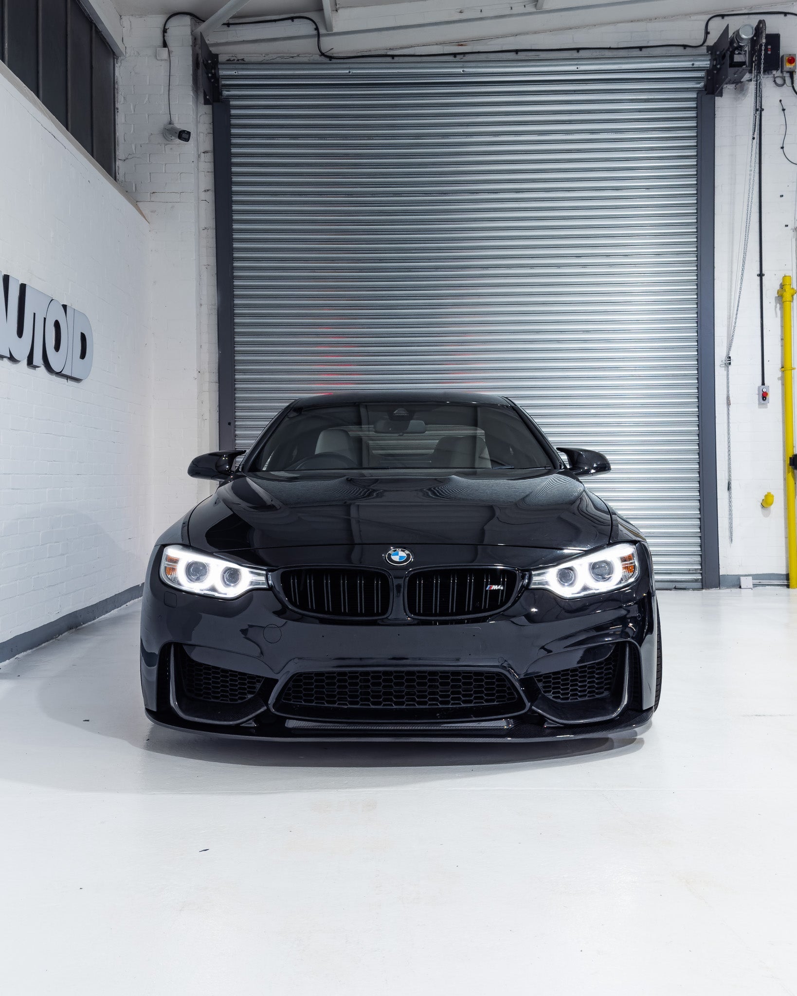 Yahua BMW M3 F80 & M4 F82 Pre-Preg Carbon Fibre GT V2 Front Splitter (2014-2020)