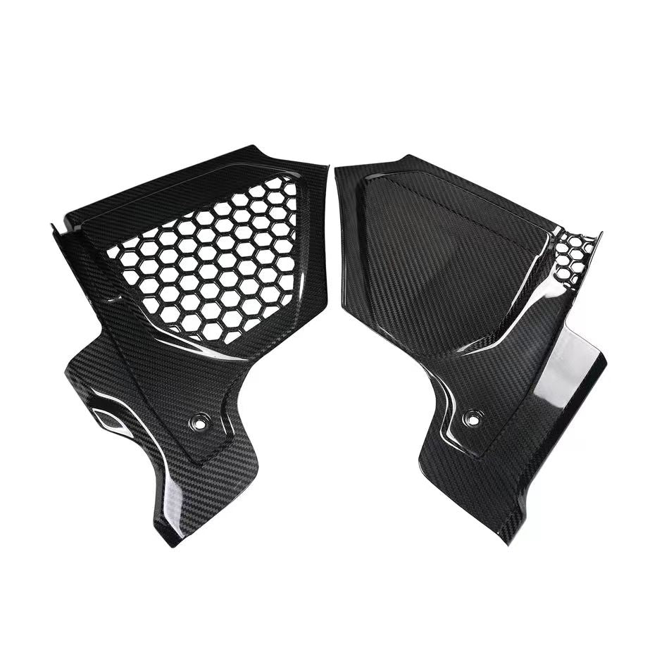 Yahua BMW M3 G80, M4 G82 & M2 G87 Pre-Preg Carbon Fibre Top Engine Bay Covers (2021+)