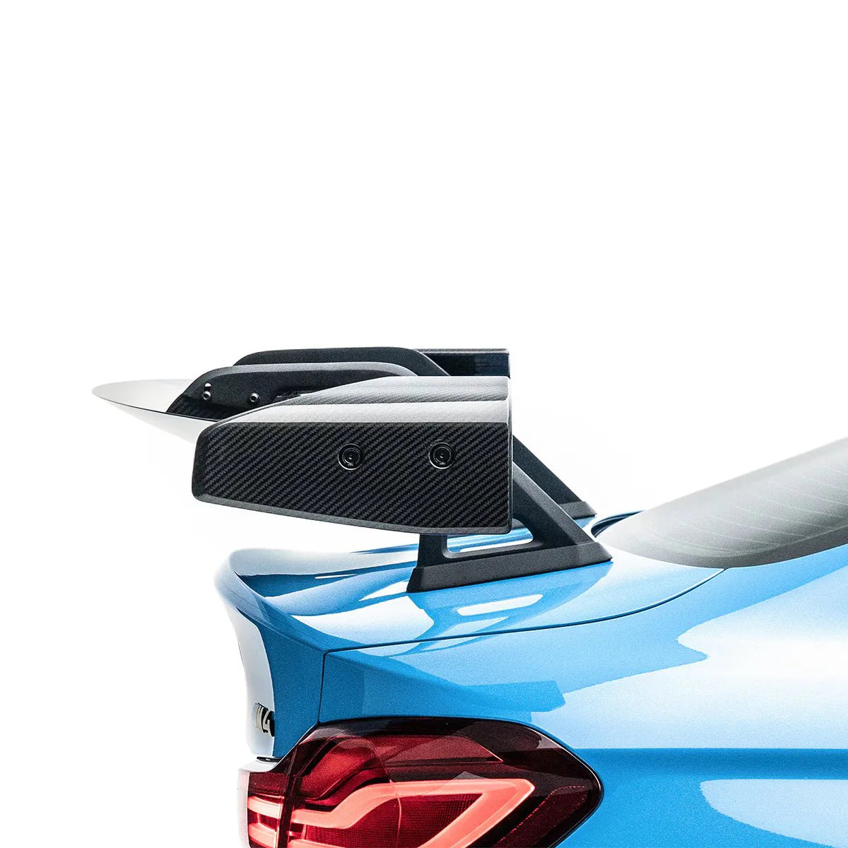 Yahua BMW M4 F82 Pre-Preg Carbon Fibre AT-R Swan Neck GT Rear Wing (2014-2020)