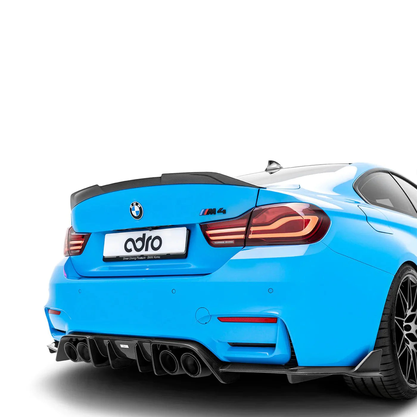 Yahua BMW M4 F82 Pre-Preg Carbon Fibre Rear Trunk Spoiler (2014-2020)