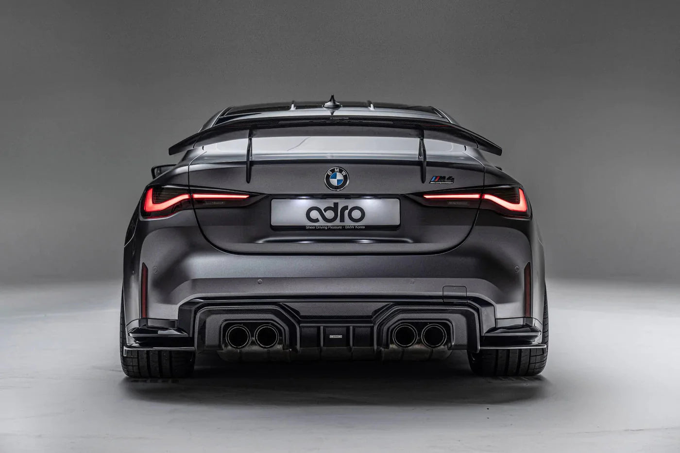 Yahua BMW M4 G82 Dry Carbon Fibre Swan Neck Rear Wing (2021+)
