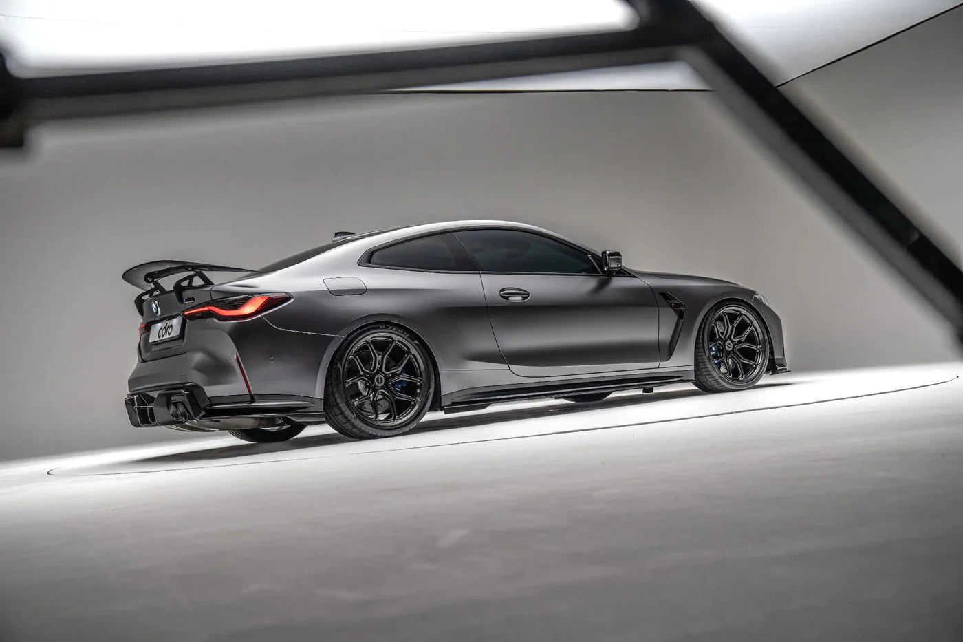 Yahua BMW M4 G82 Dry Carbon Fibre Swan Neck Rear Wing (2021+)