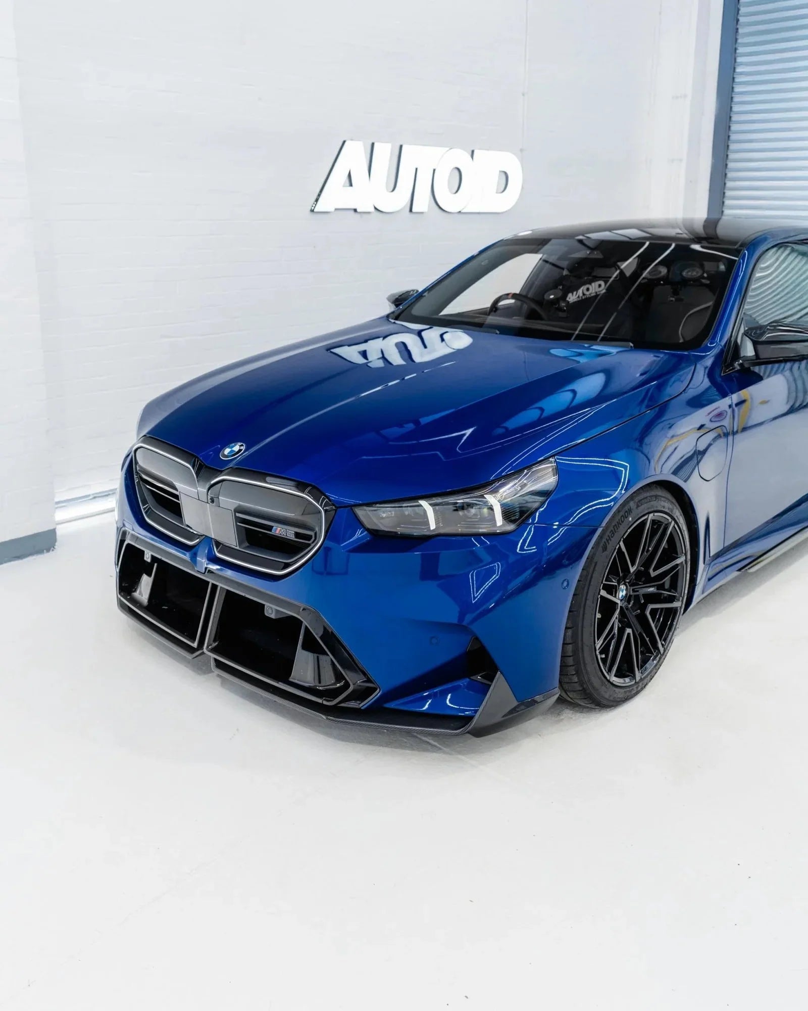 Yahua BMW M5 G90 G99 Pre-Preg Carbon Fibre Body Kit (2024+)