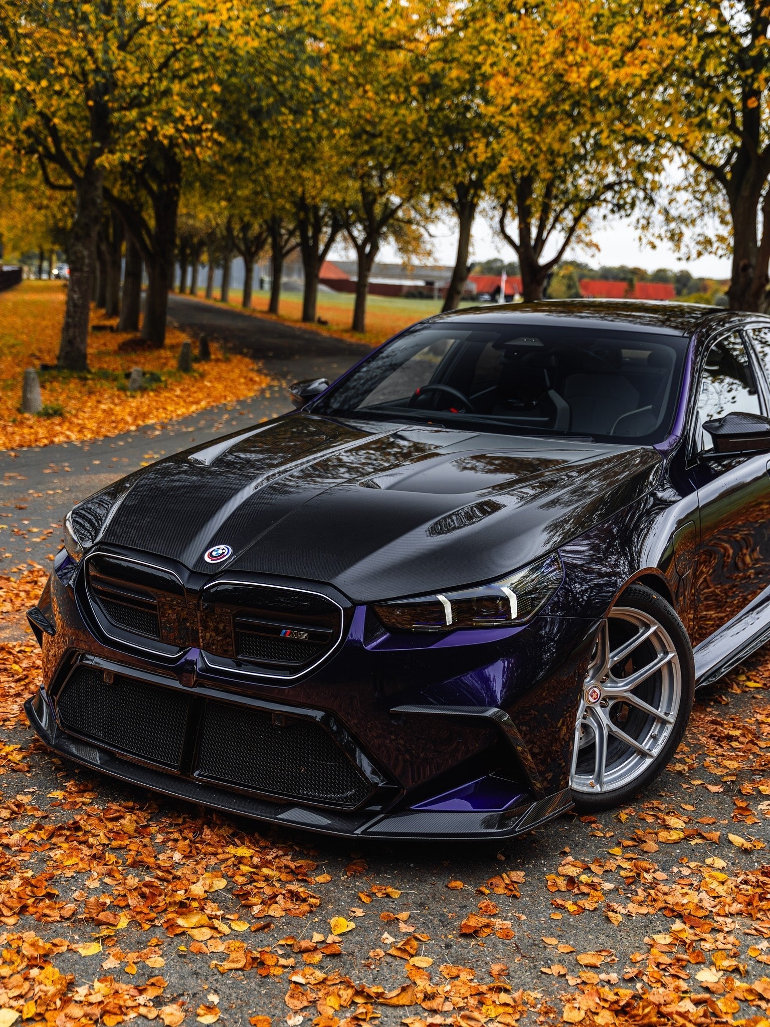 Yahua BMW M5 G90 G99 Pre-Preg Gloss Carbon Fibre GT Front Bonnet