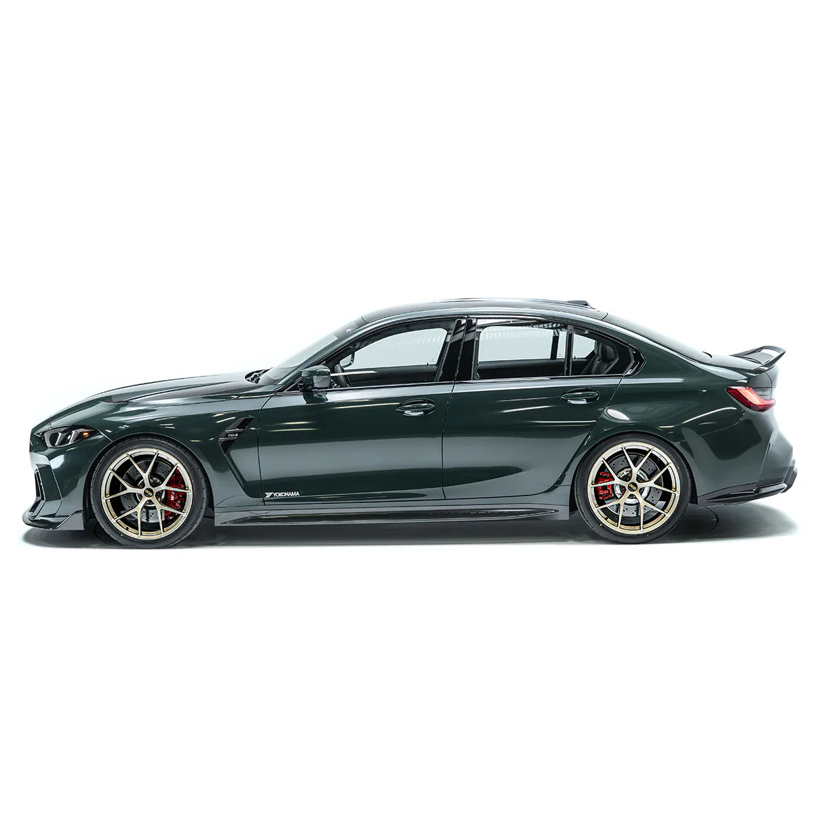 Yahua BMW M3 G80 G81 & M4 G82 G83 Dry Carbon Fibre V2 Front Bonnet (2021+)