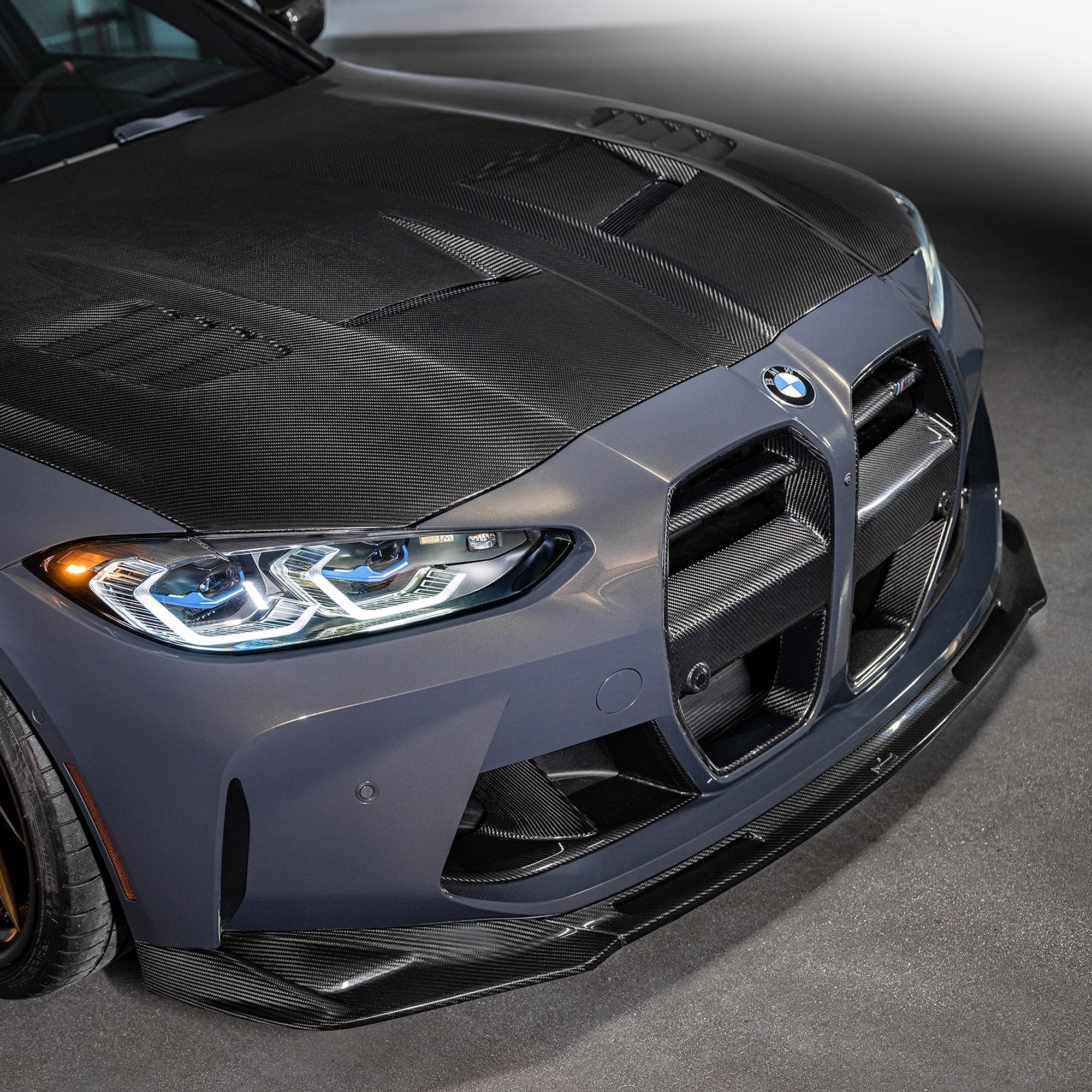Yahua GTS-V BMW G80 M3 | G82/G83 M4 Carbon Fiber Aero Bonnet