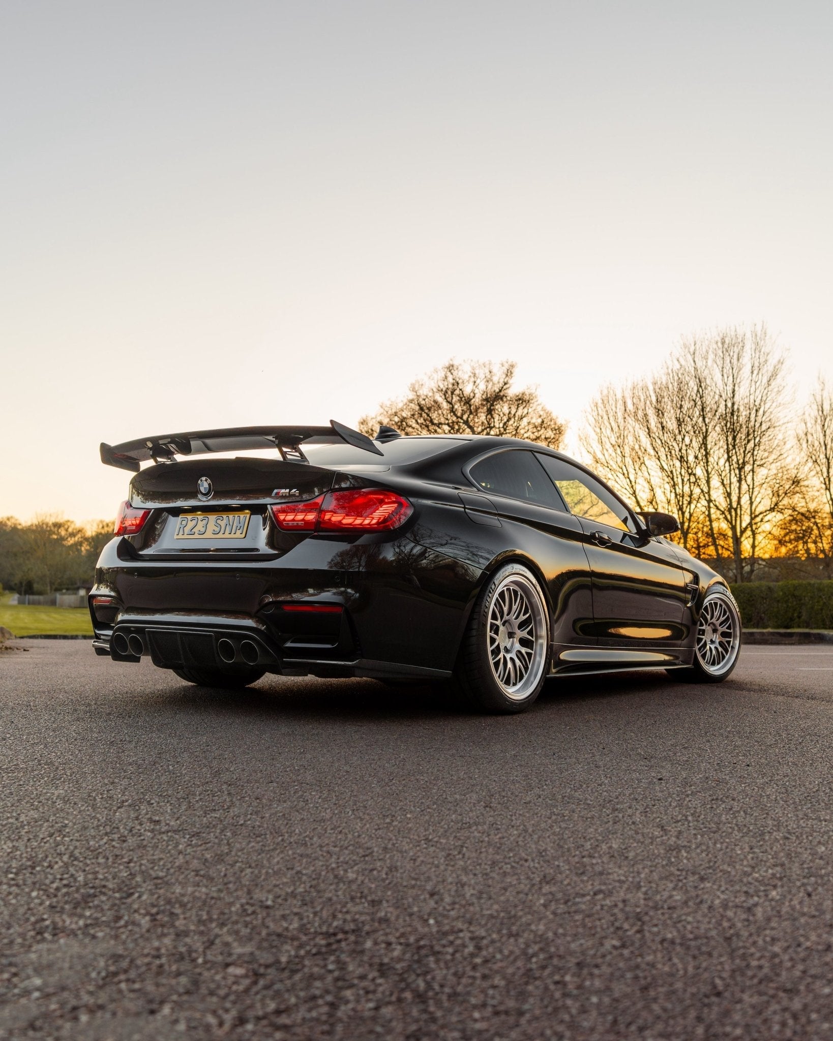 Yahua TR87 V2 Pre-Preg Carbon Fibre Rear Wing