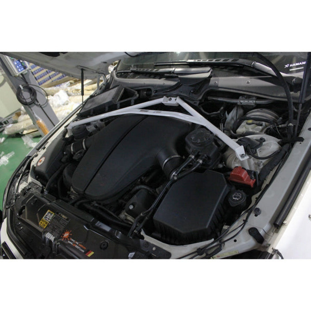 Ultra Racing BMW 5 Series (E60) Front Strut Brace URKR-TW4-2741